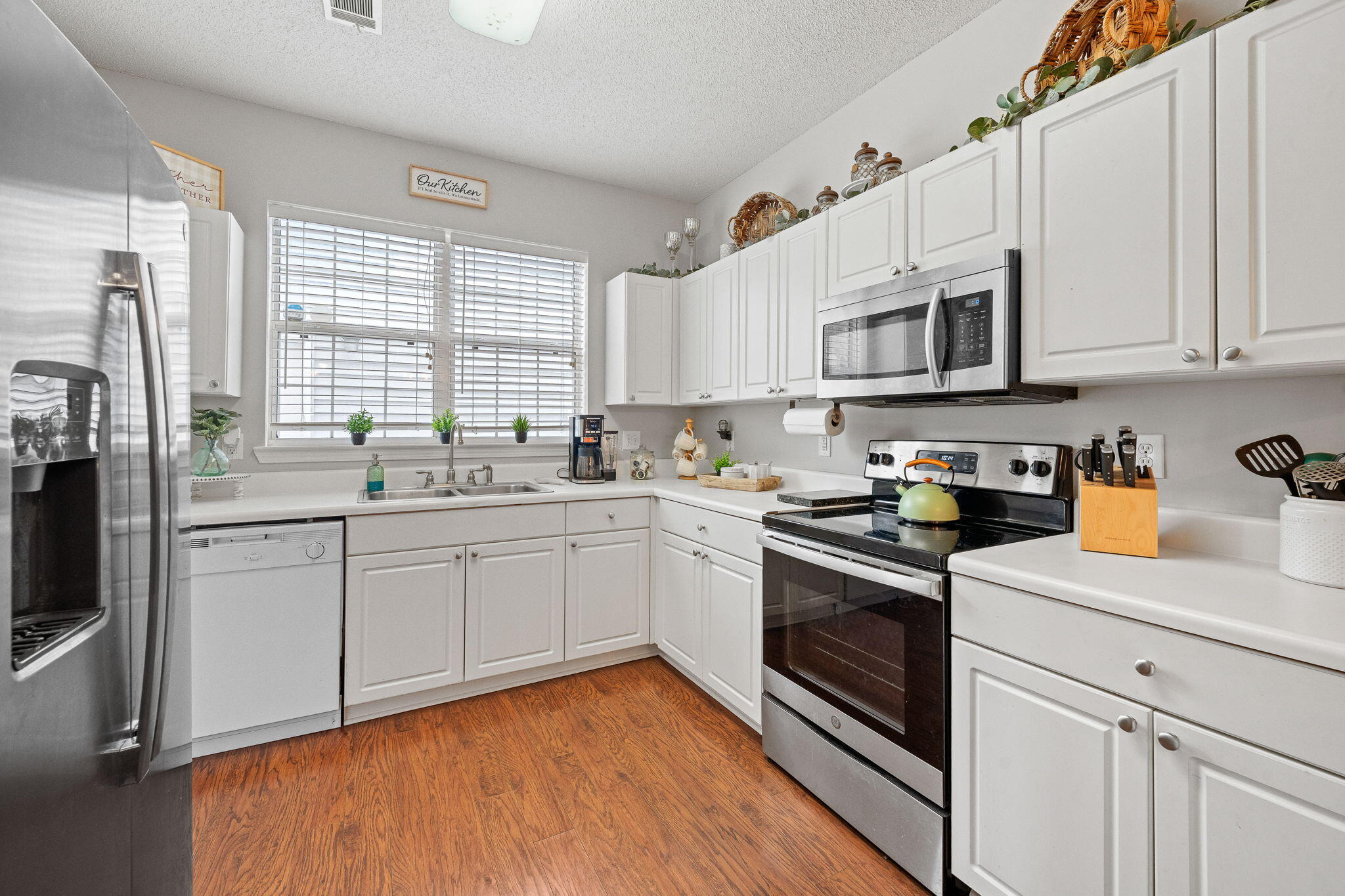 4579 Great Oak Drive