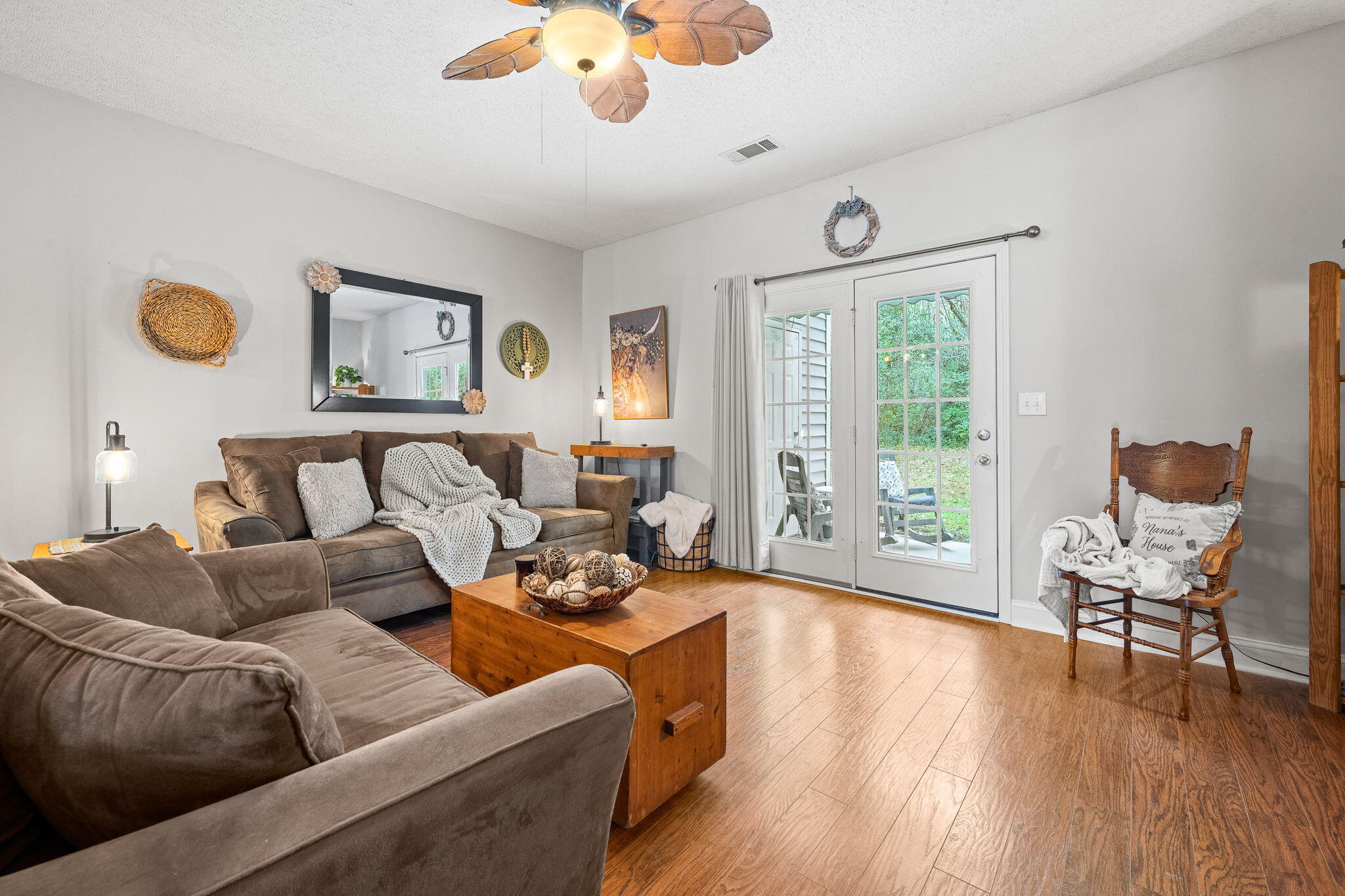 4579 Great Oak Drive