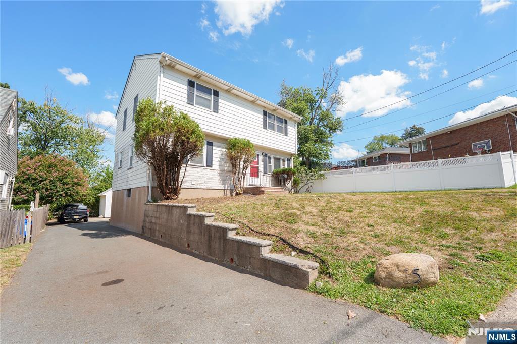 15 Wendy Terrace