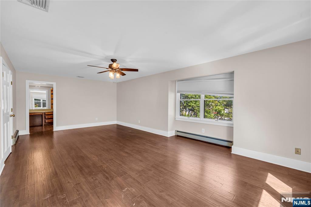 233 Rivervale Road