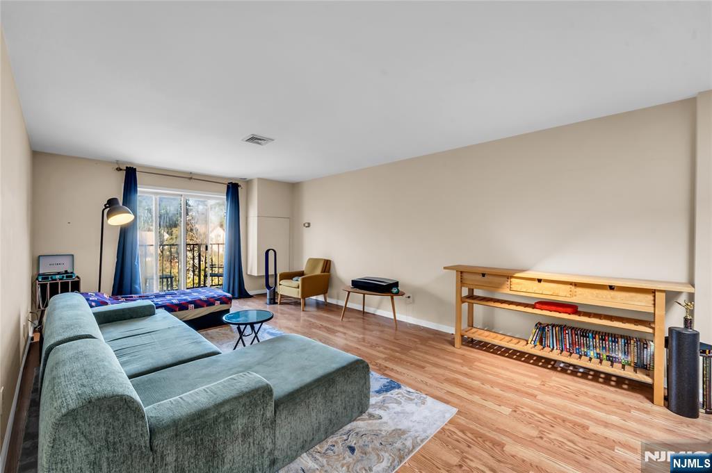99 Teaneck Road 301