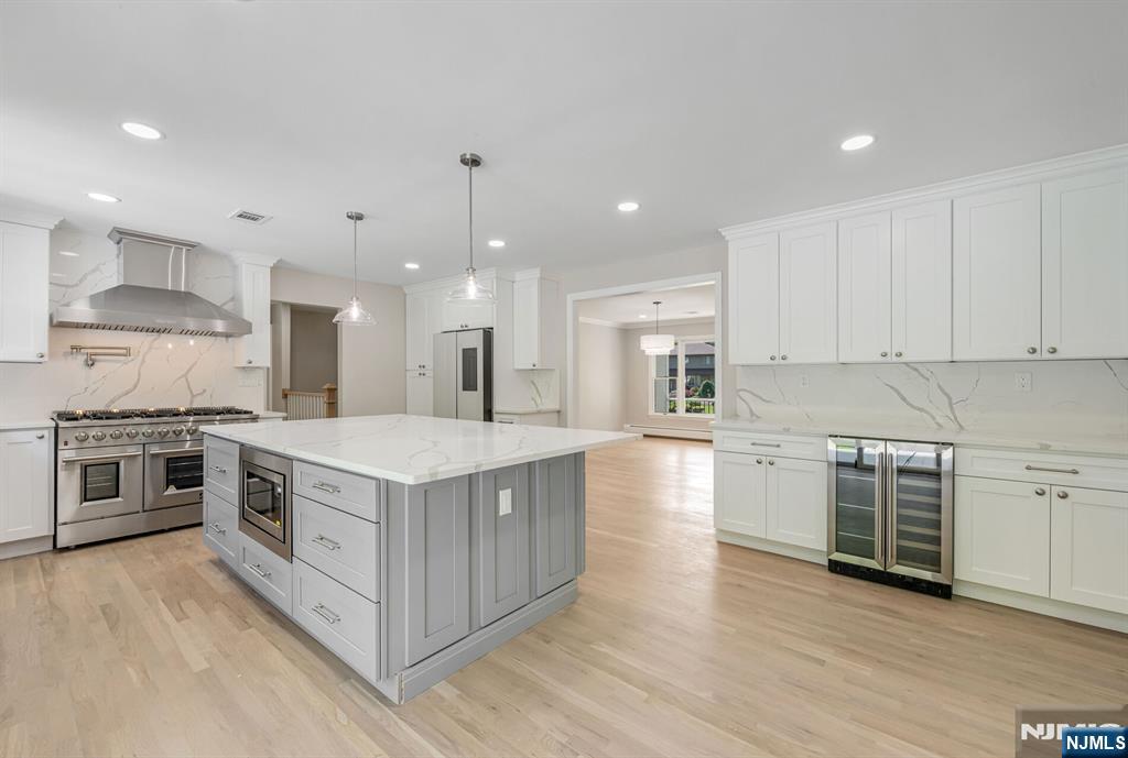 31 Gloria Drive