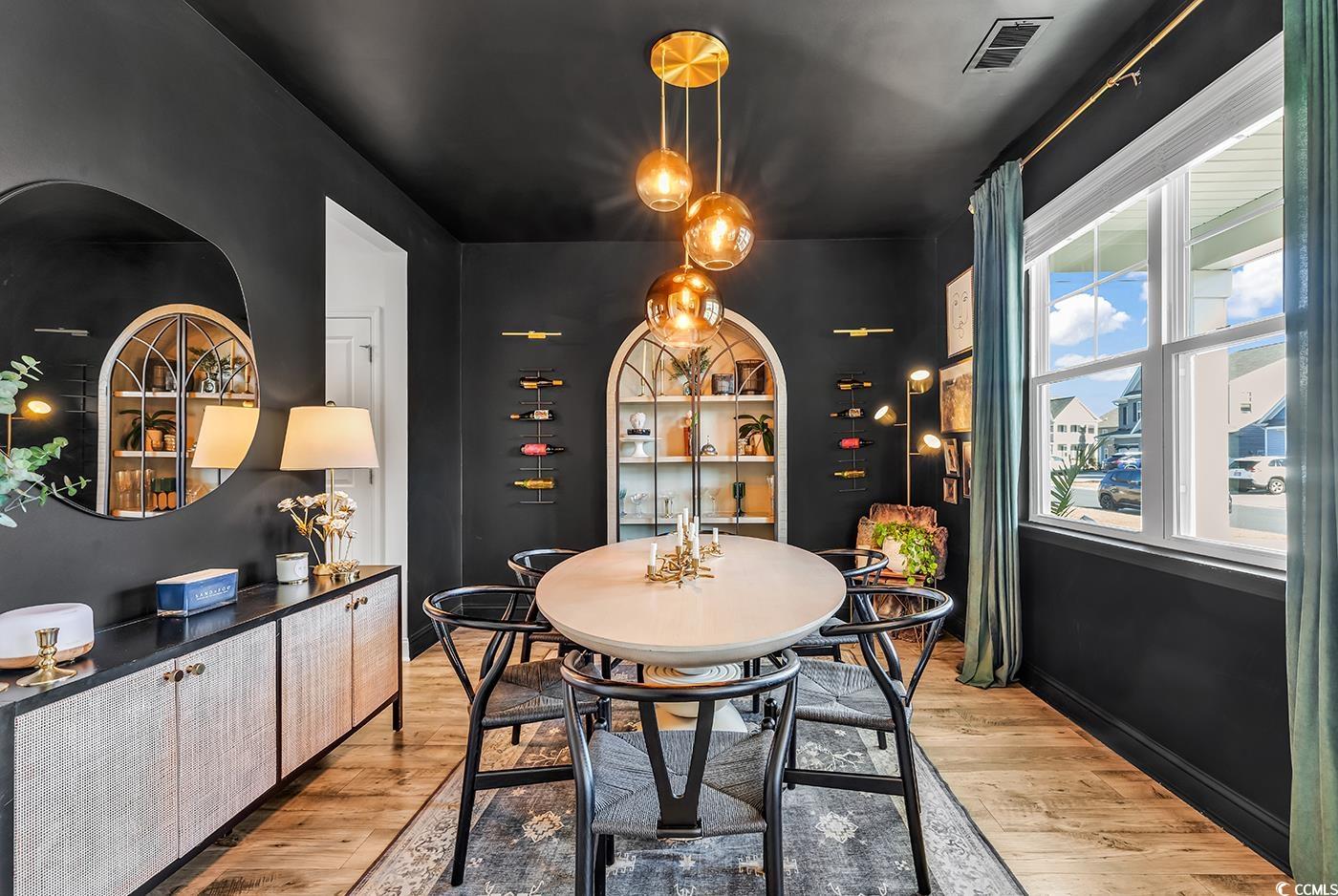 1012 Baker Creek Loop