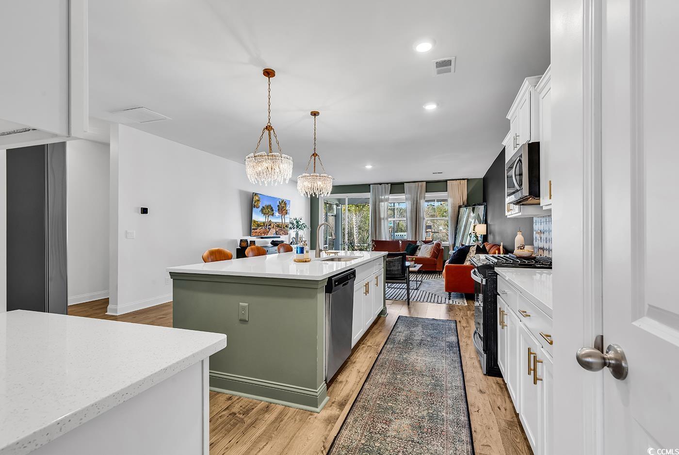 1012 Baker Creek Loop
