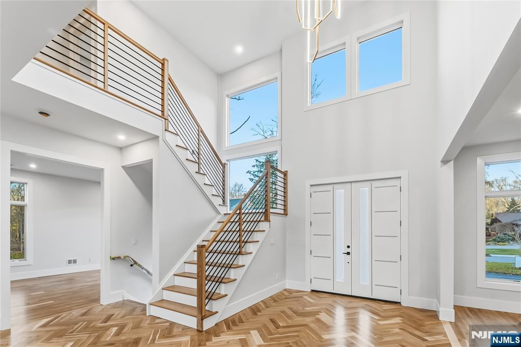 794 Blauvelt Street