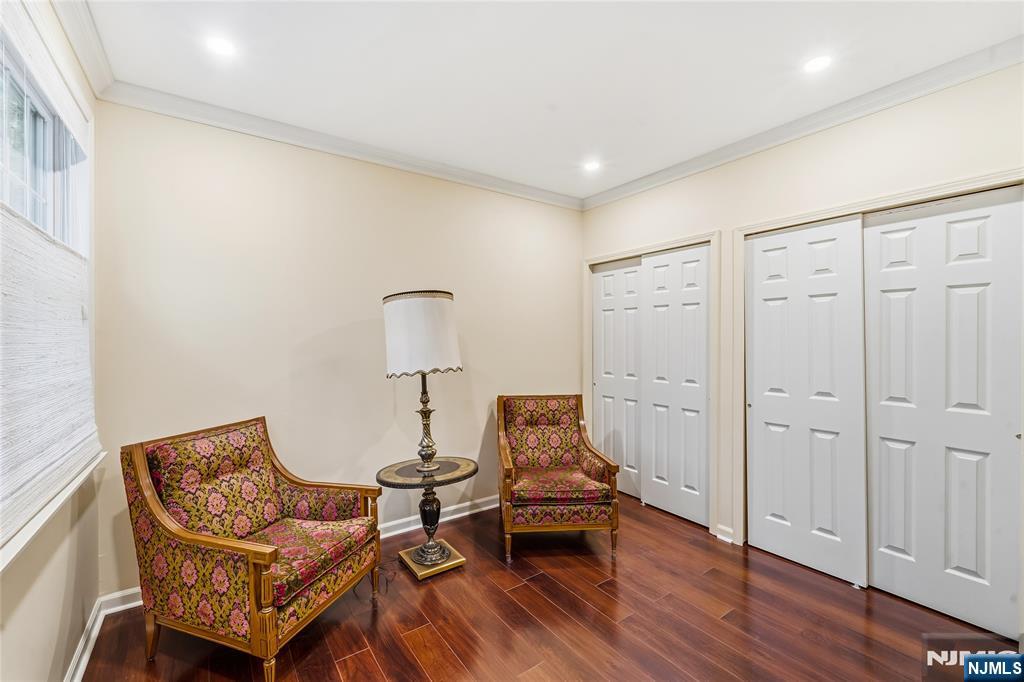 54 Pine Lake Terrace T054