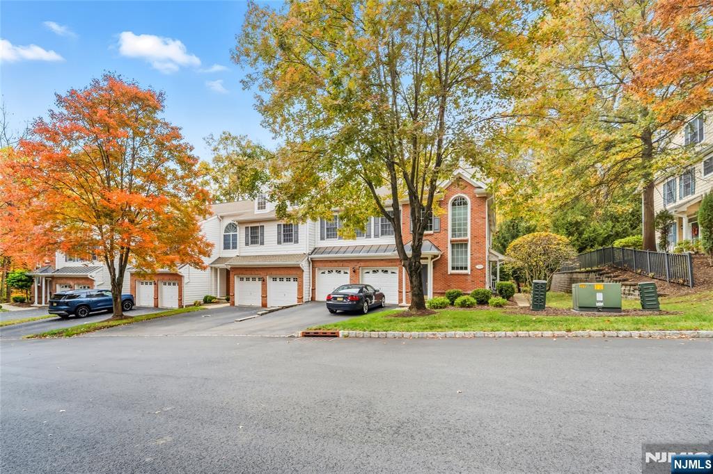 54 Pine Lake Terrace T054