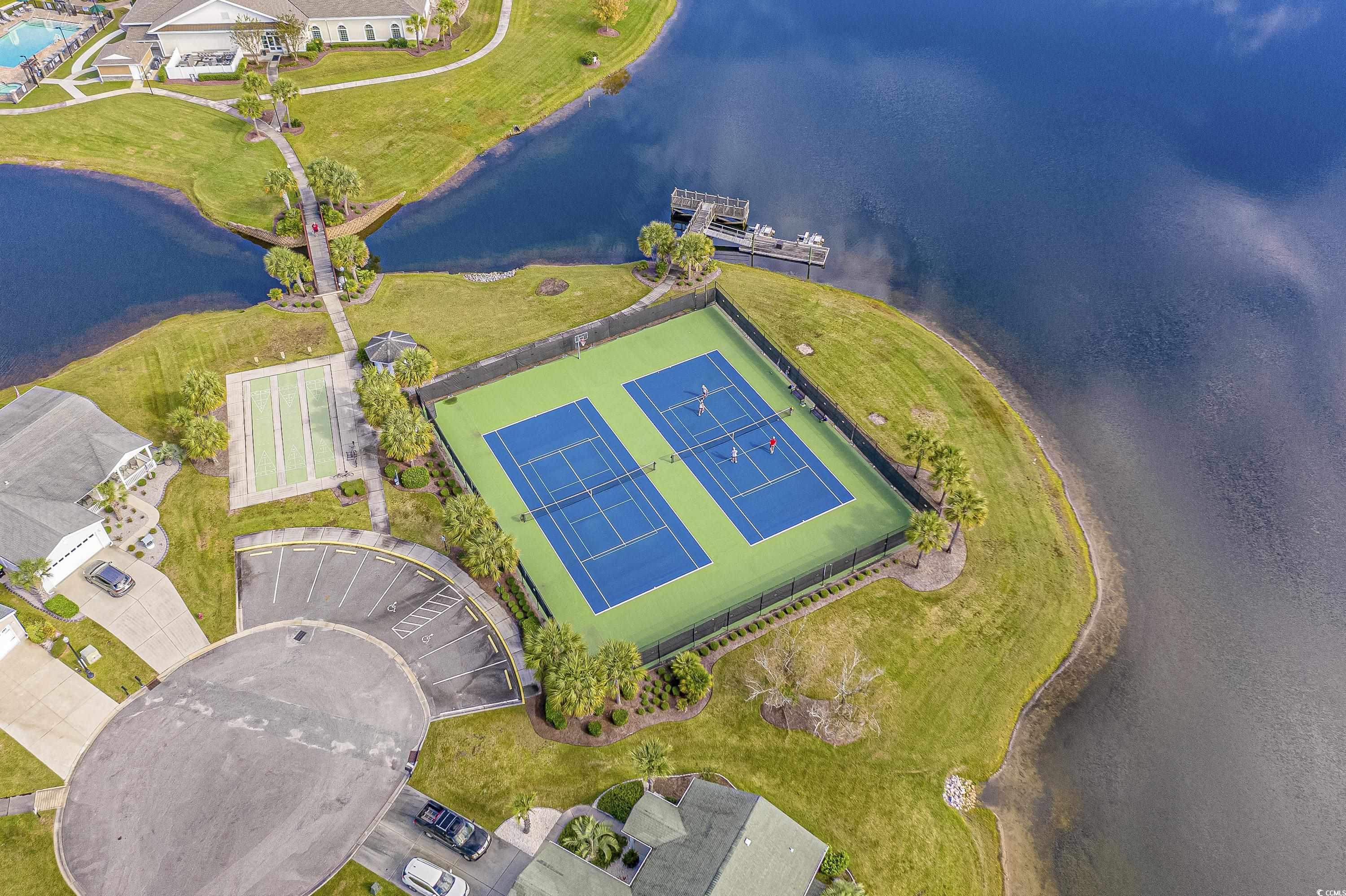 251 Lakeside Crossing Dr.