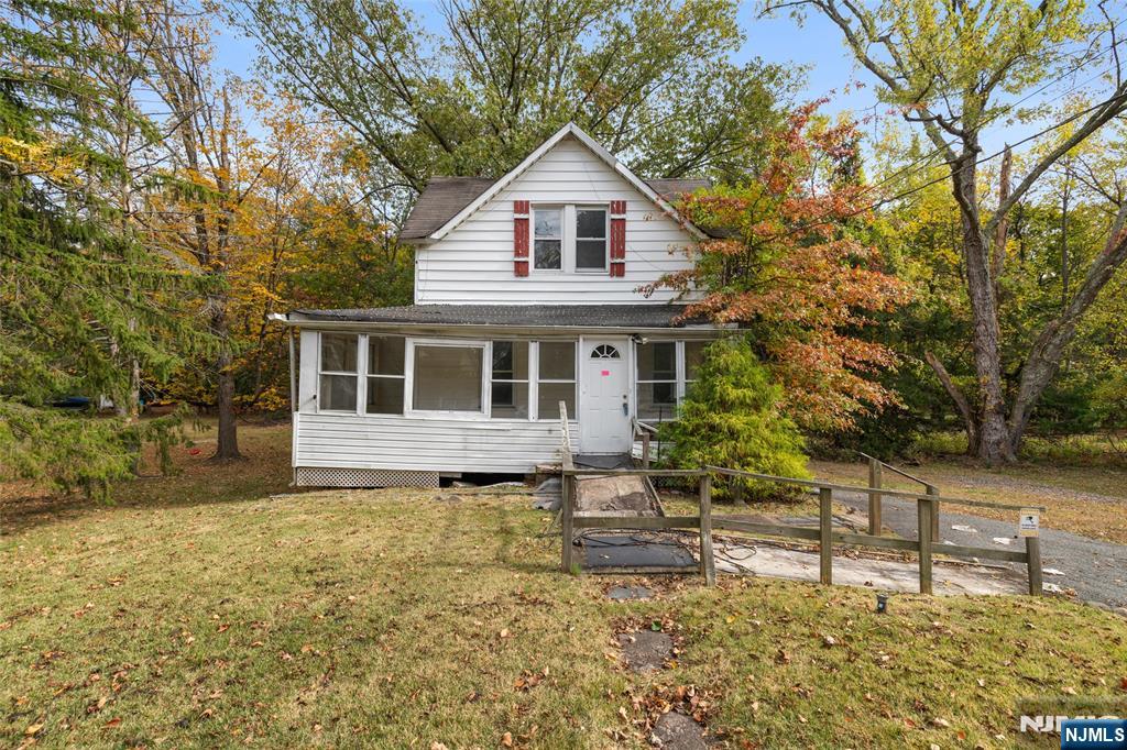 256 Pascack Road