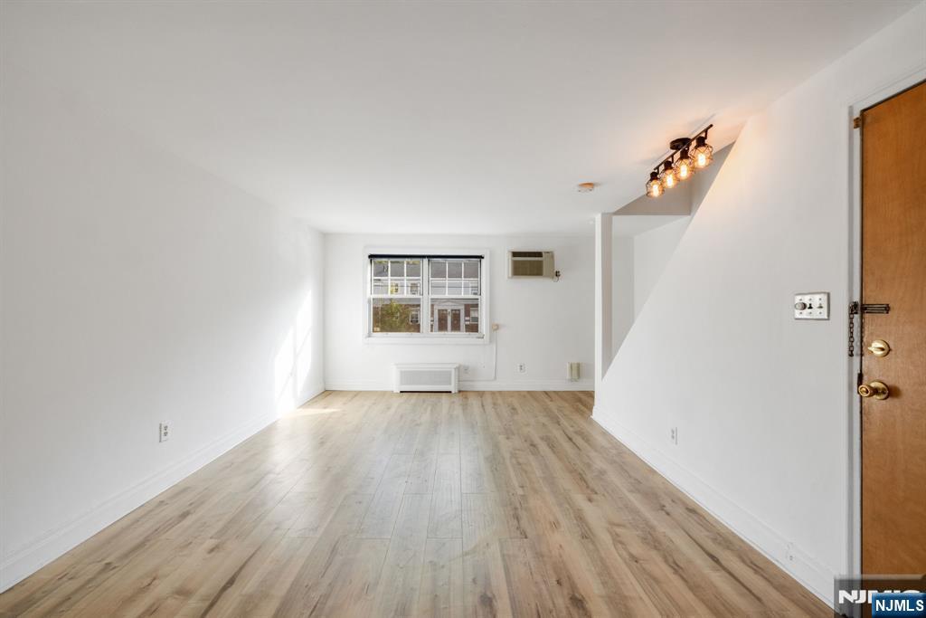 25B Hastings B