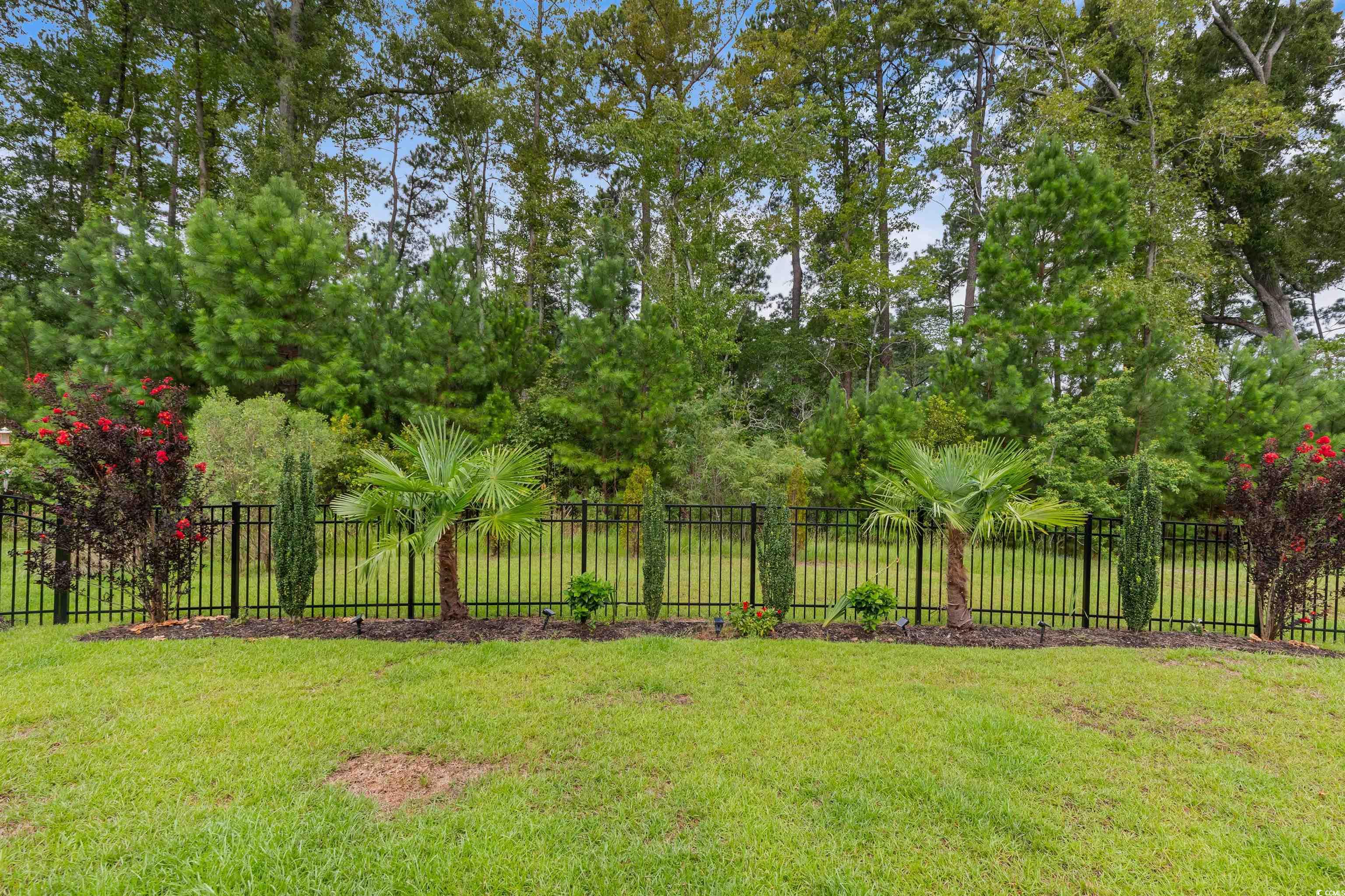 2568 Goldfinch Dr.