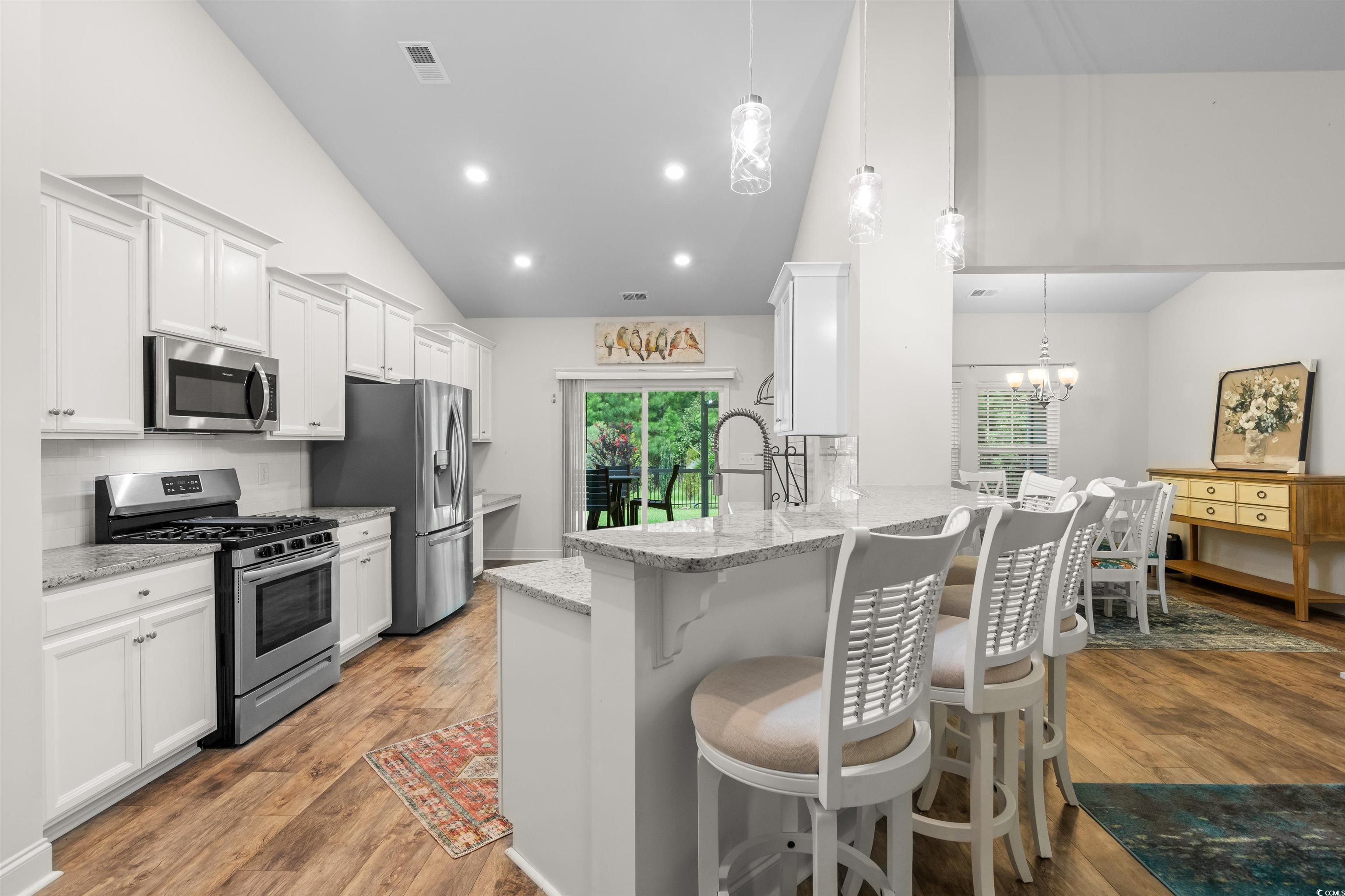 2568 Goldfinch Dr.