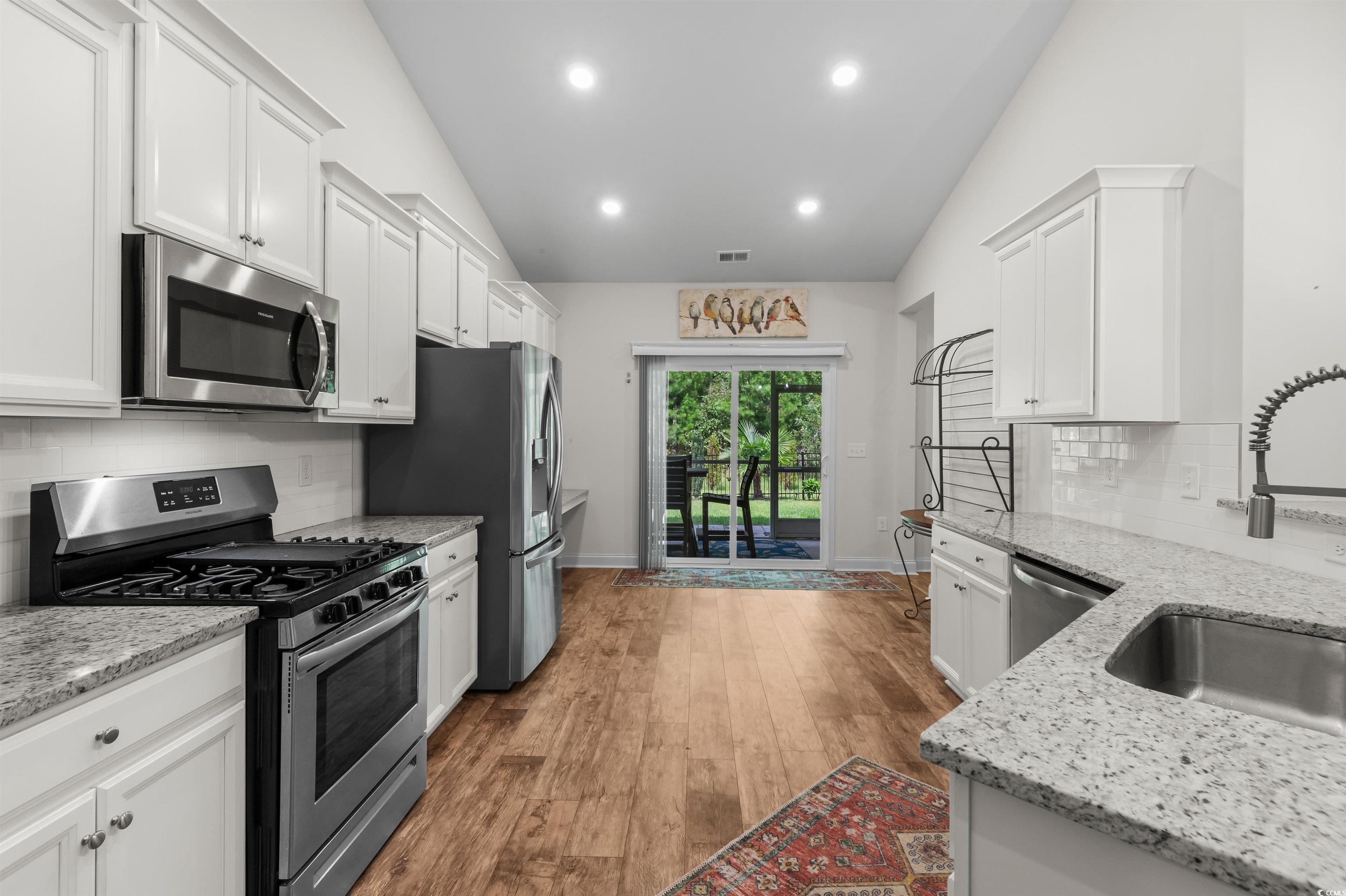 2568 Goldfinch Dr.