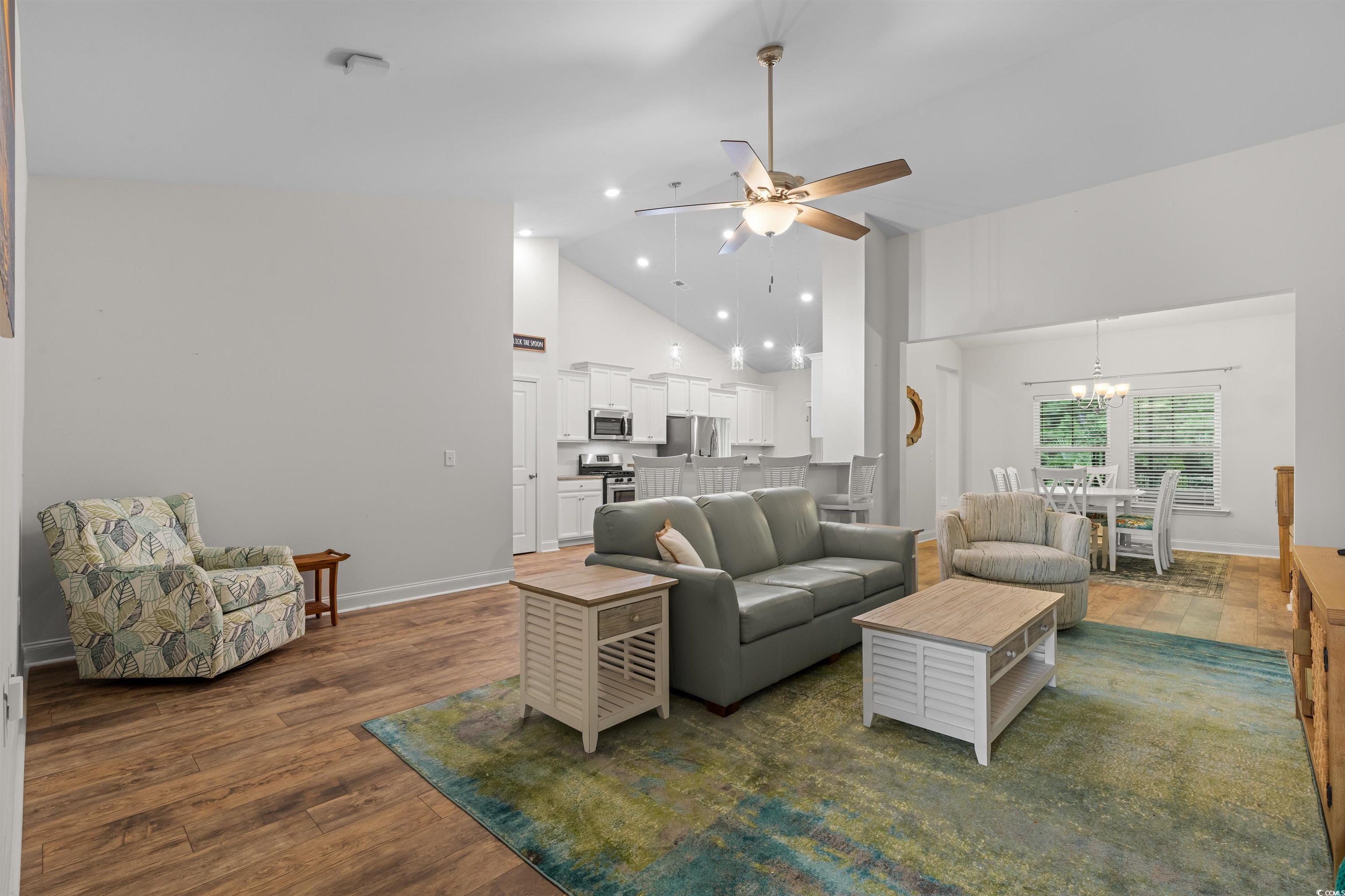 2568 Goldfinch Dr.