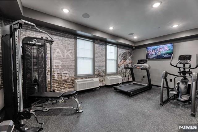 192 Livingston Street 304