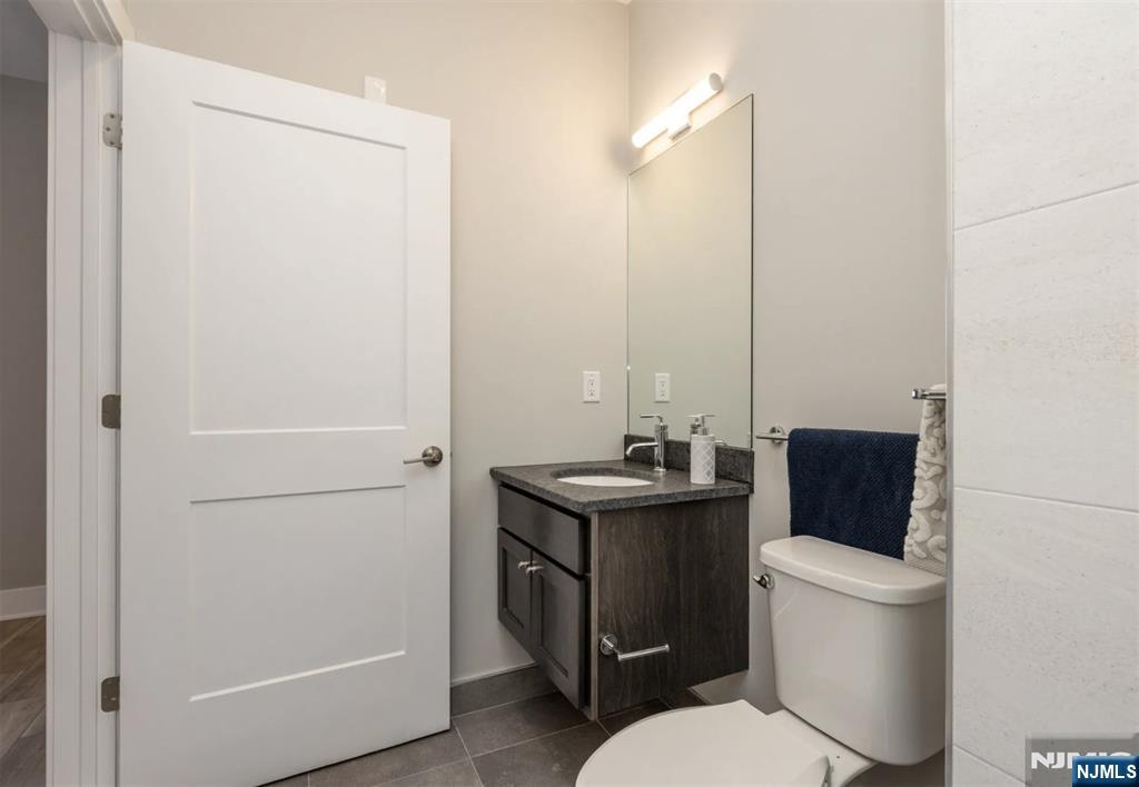 455 Livingston Street 313