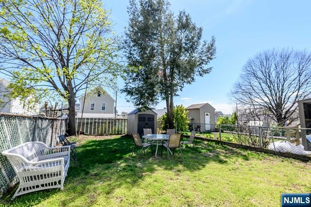 82 Pacific Avenue 3
