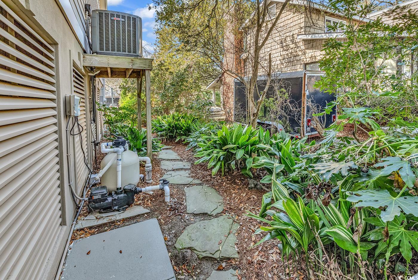 534 South Creekside Dr.