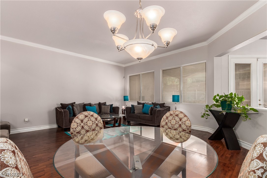 2727 Cool Lilac Avenue