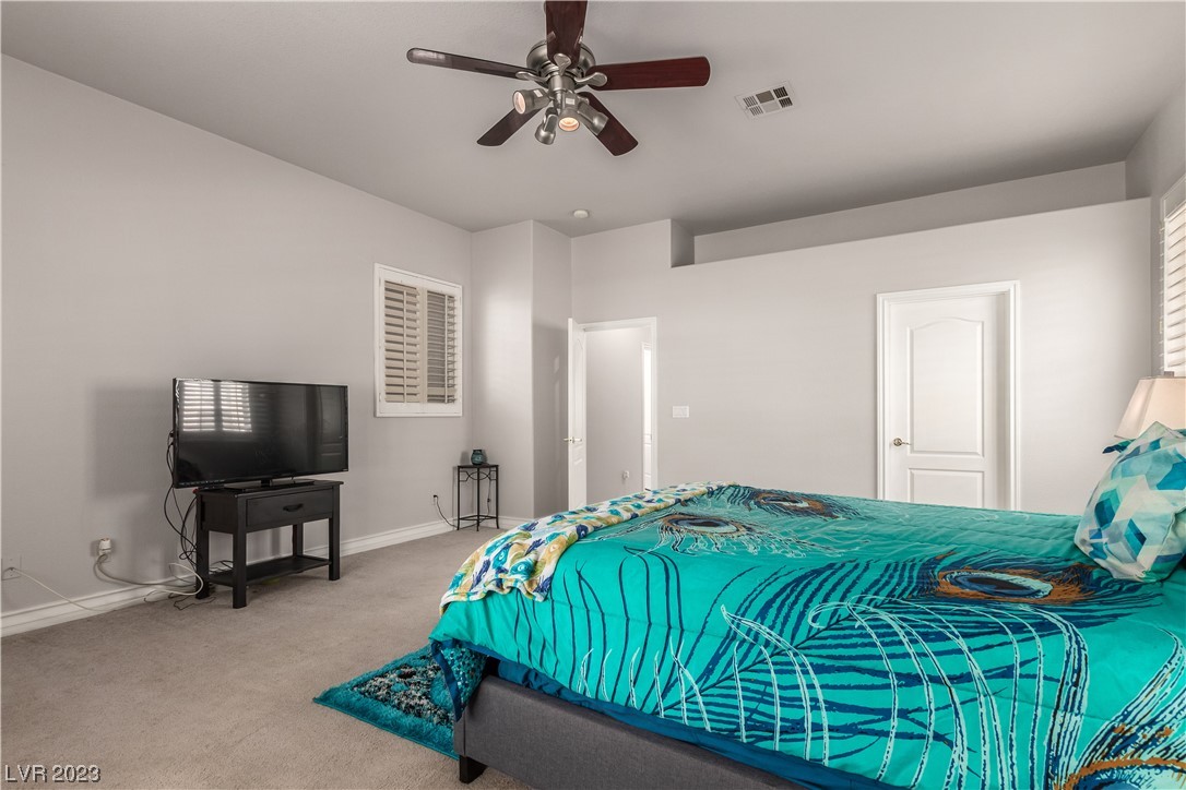 2727 Cool Lilac Avenue