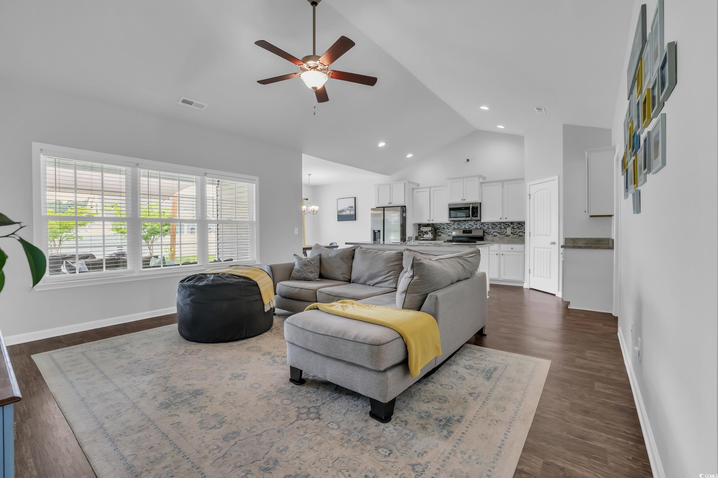 4200 Woodcliffe Dr.