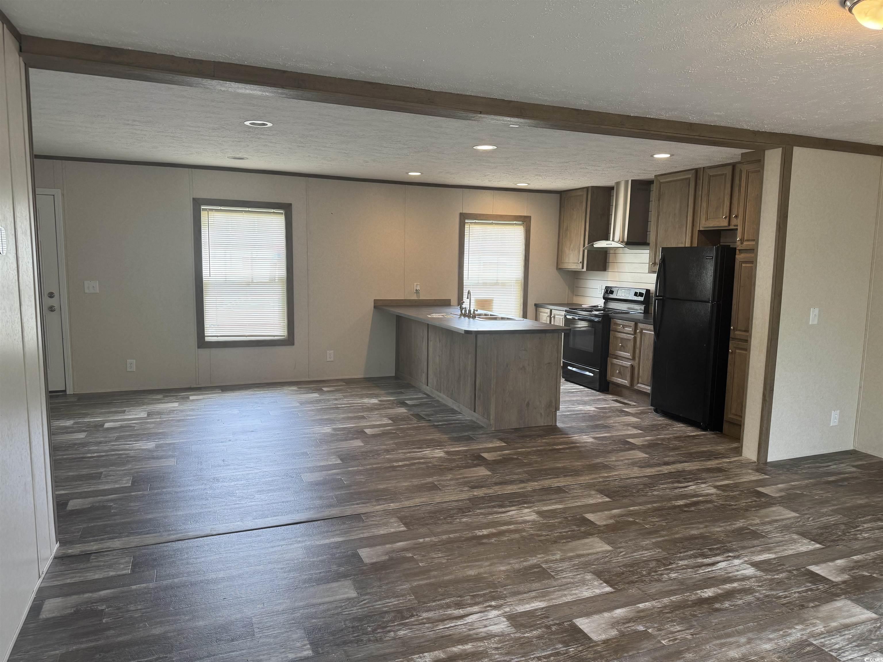 85 Fyffe Ct.
