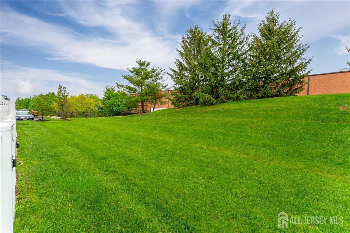 2420 Canterbury Lane
