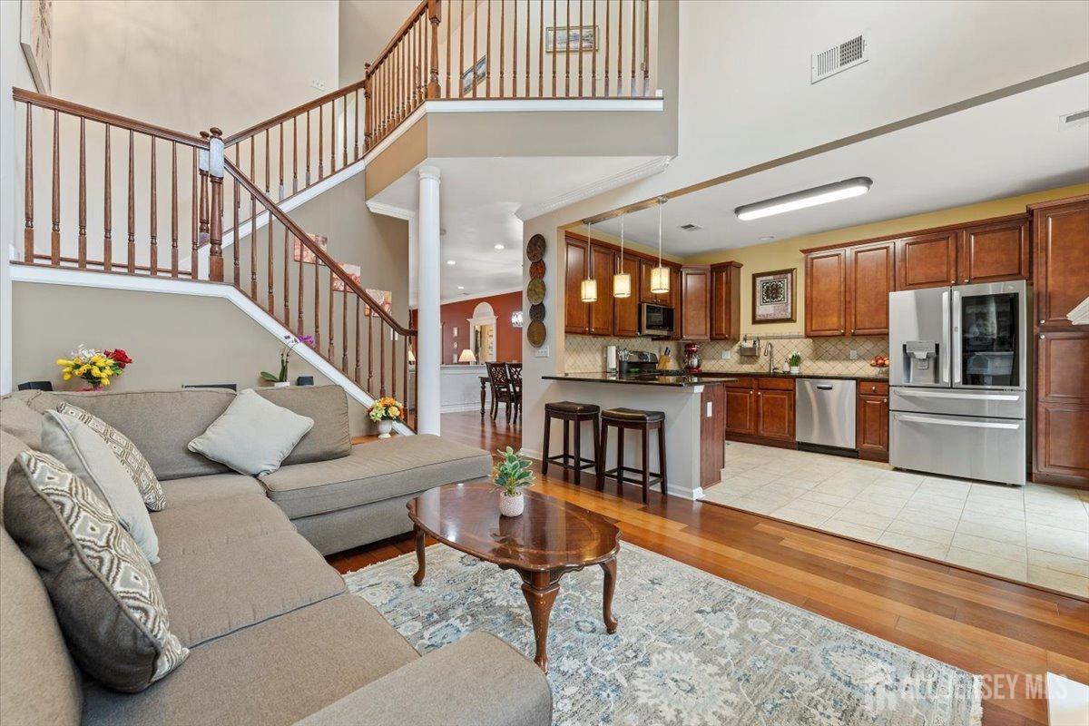 2420 Canterbury Lane