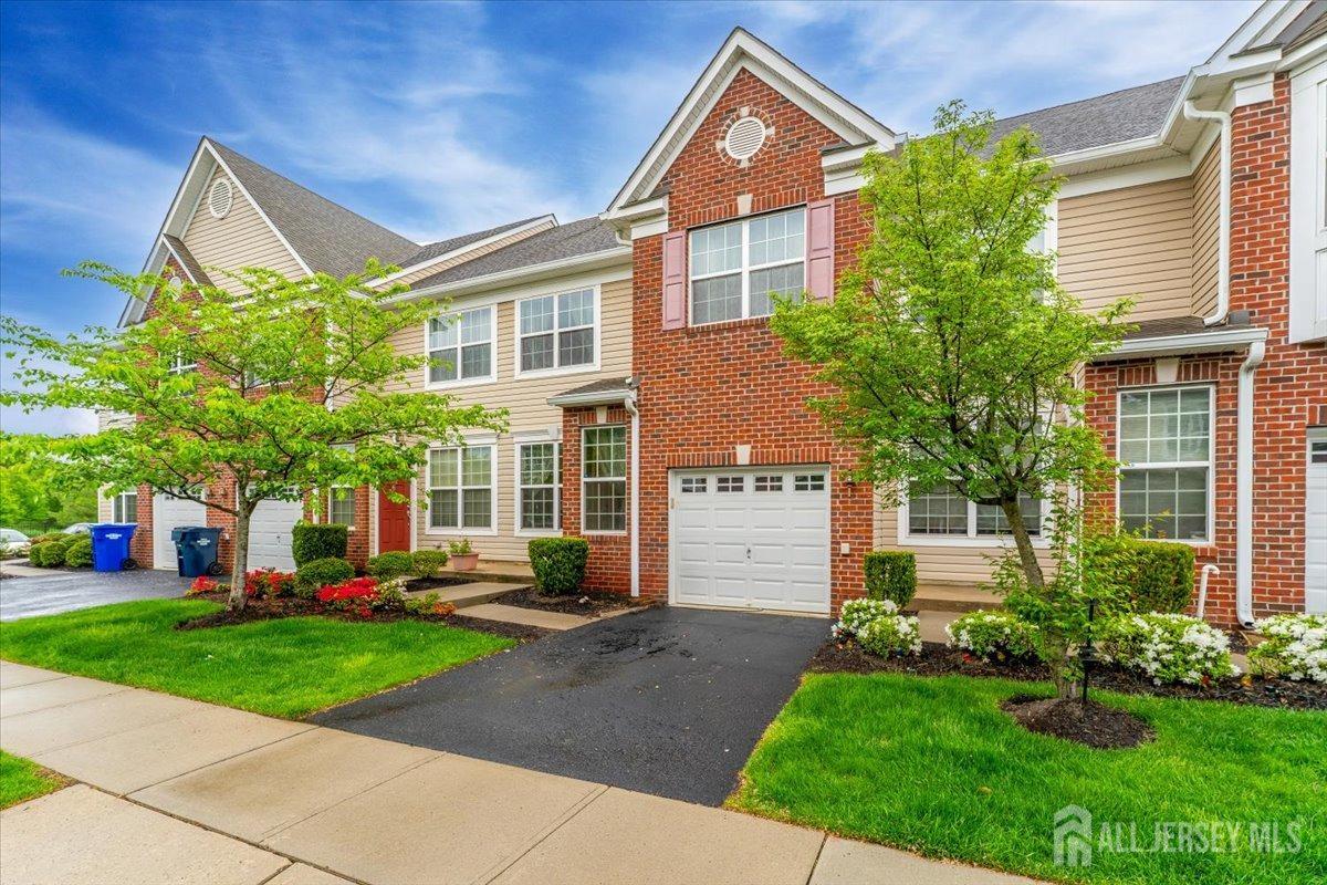 2420 Canterbury Lane