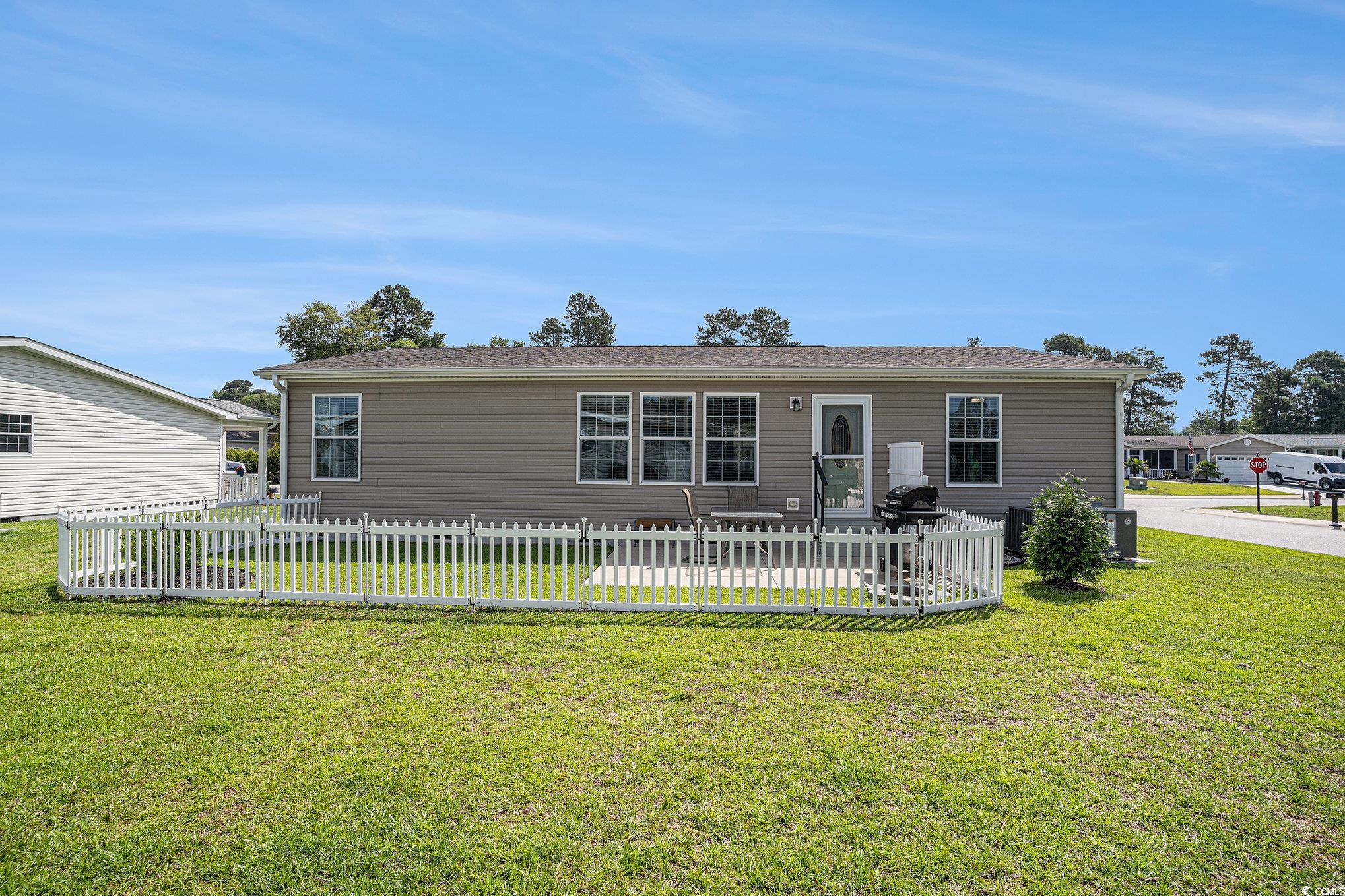 419 Lakeside Crossing Dr.