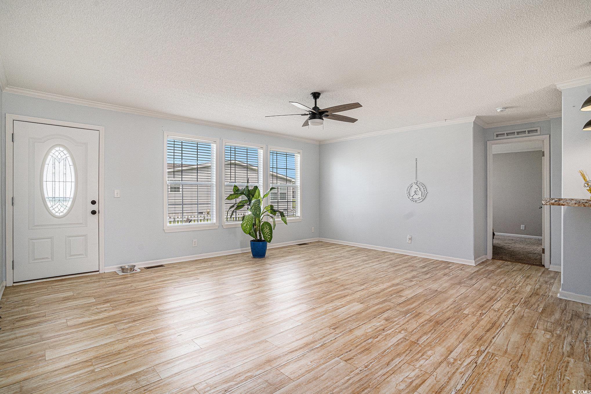 419 Lakeside Crossing Dr.