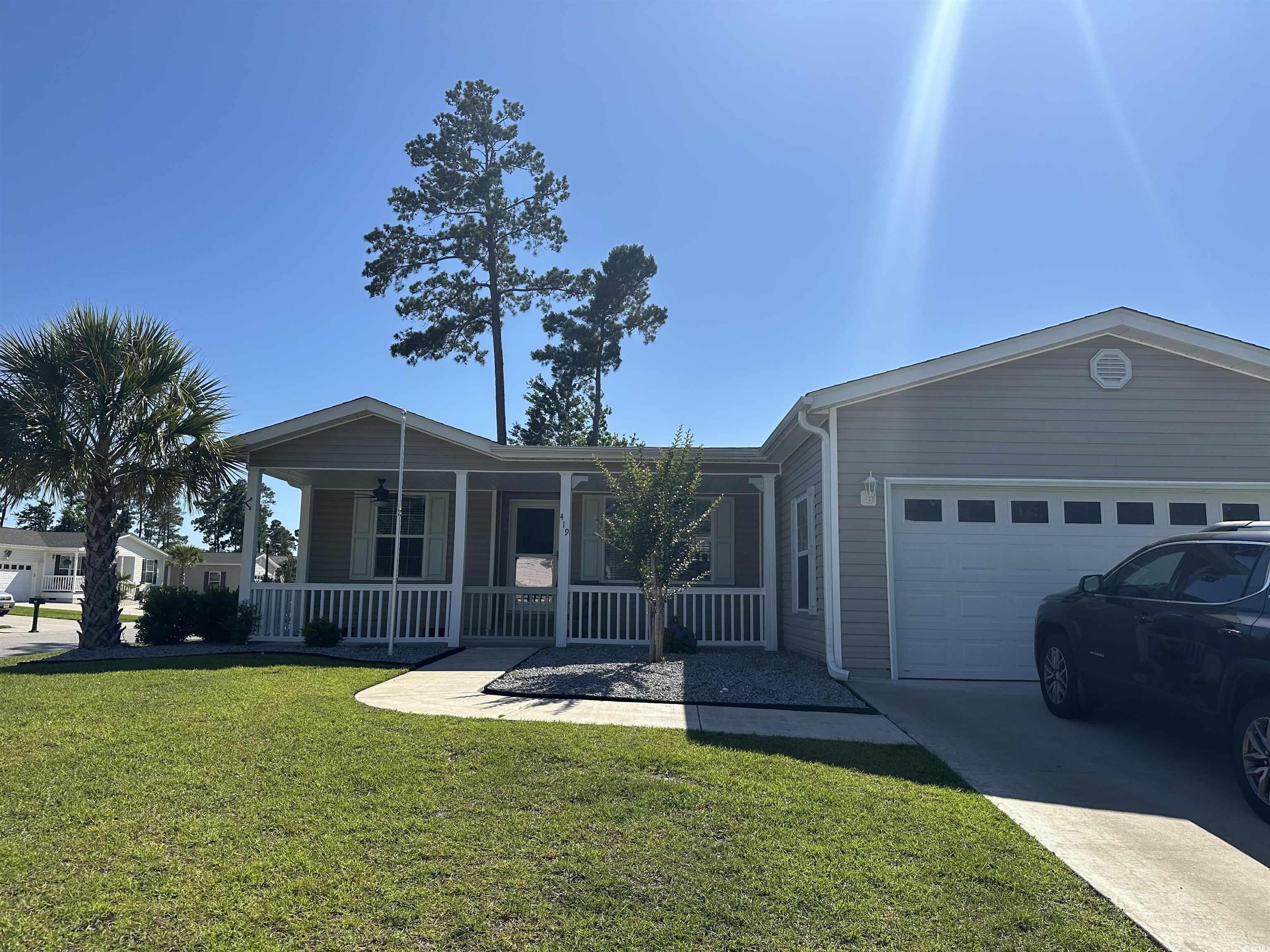 419 Lakeside Crossing Dr.