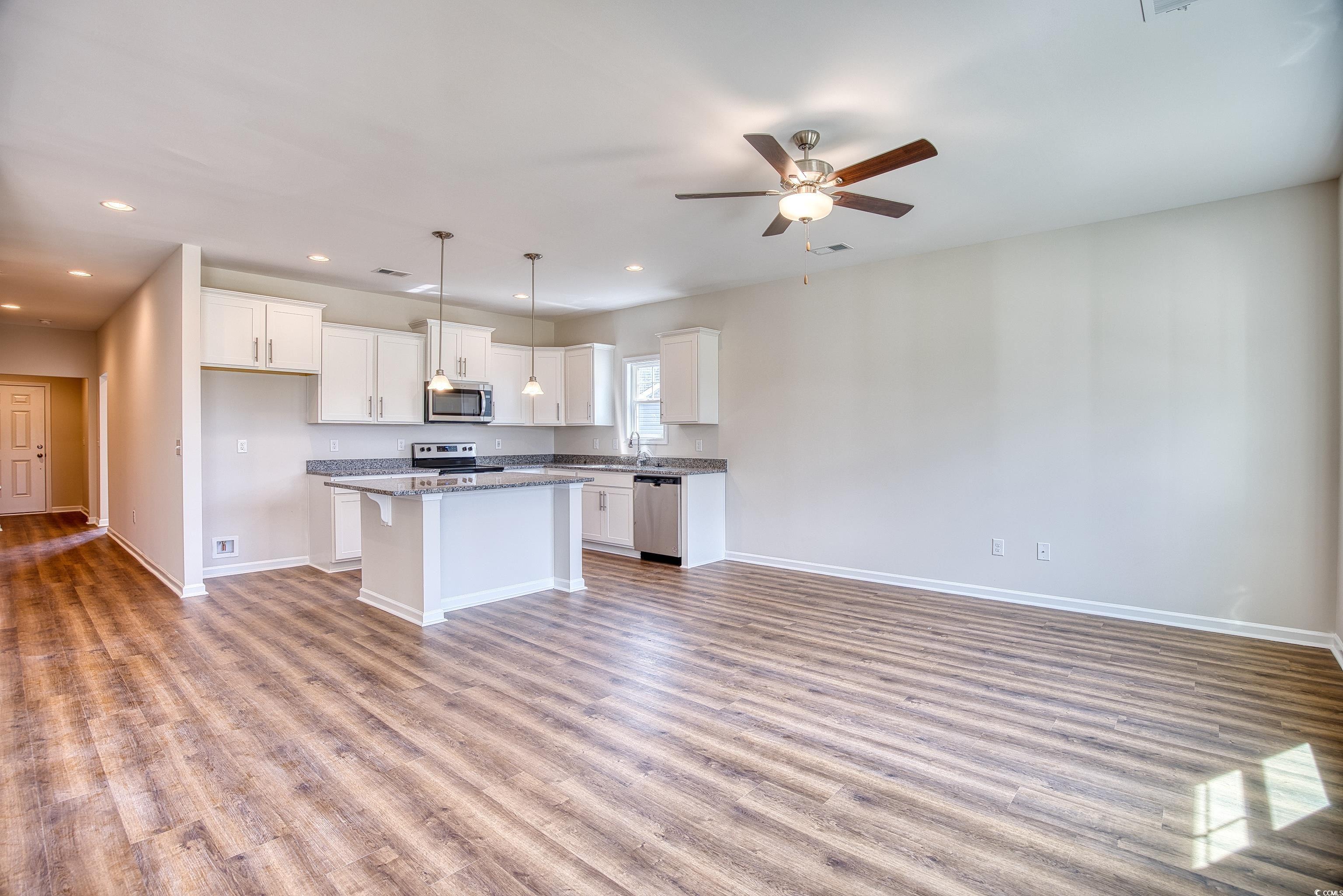 279 Palmetto Sand Loop