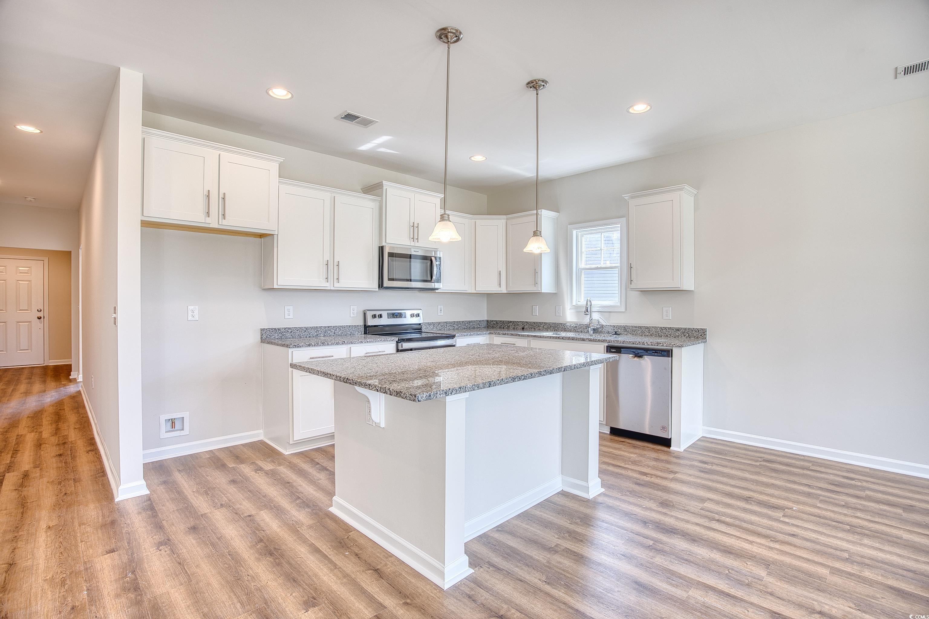 279 Palmetto Sand Loop