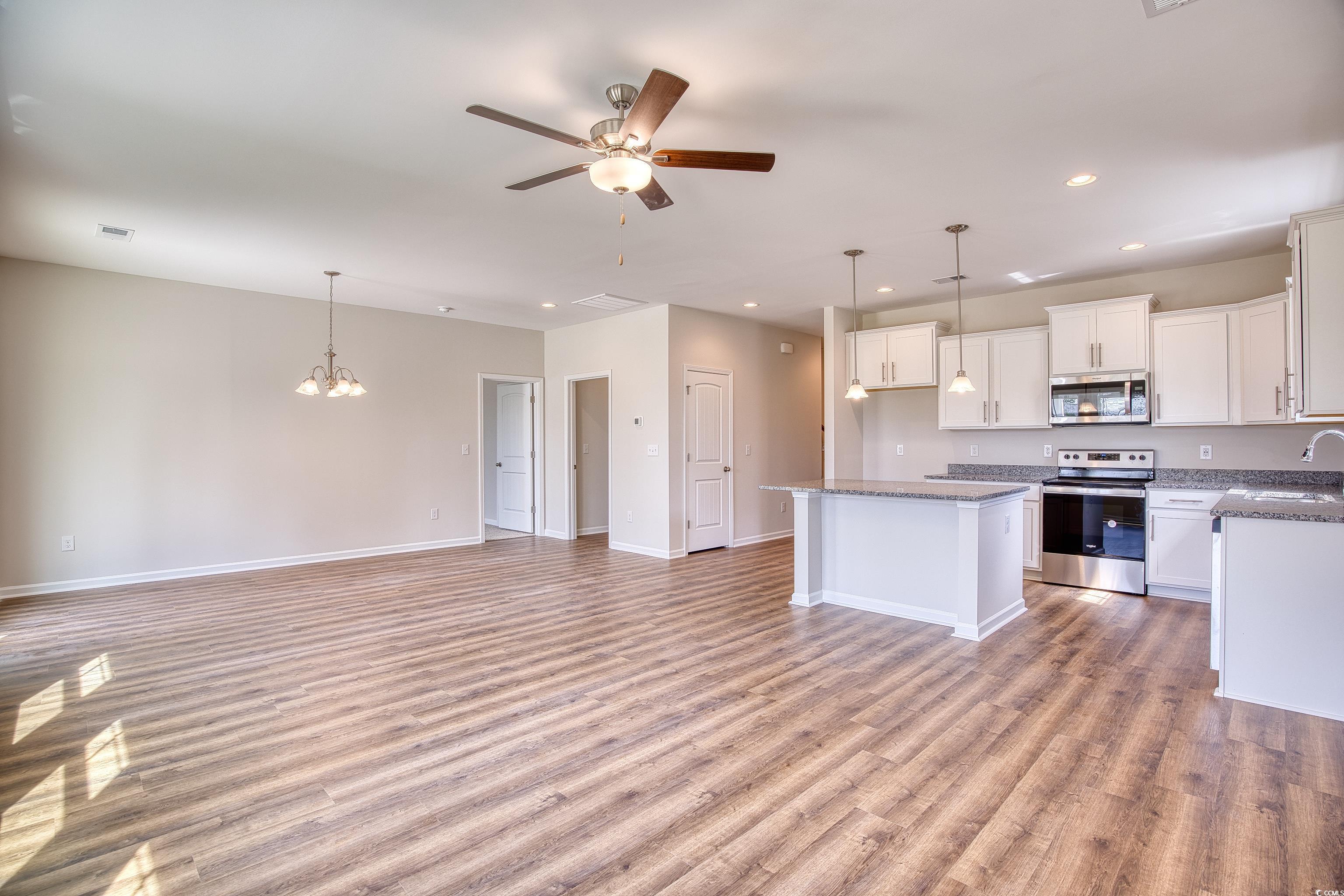 279 Palmetto Sand Loop