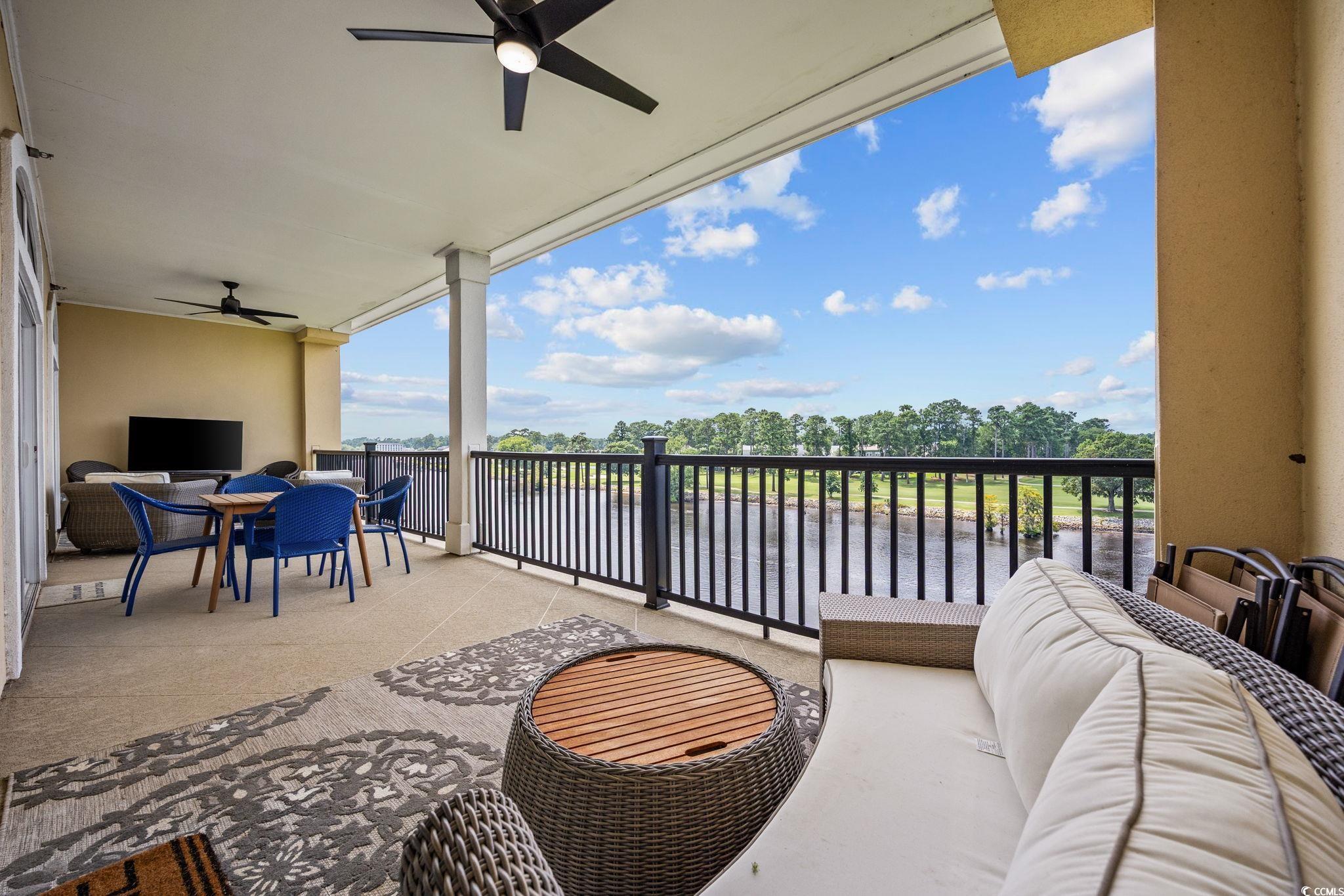 265 Venice Way Unit: 1-404