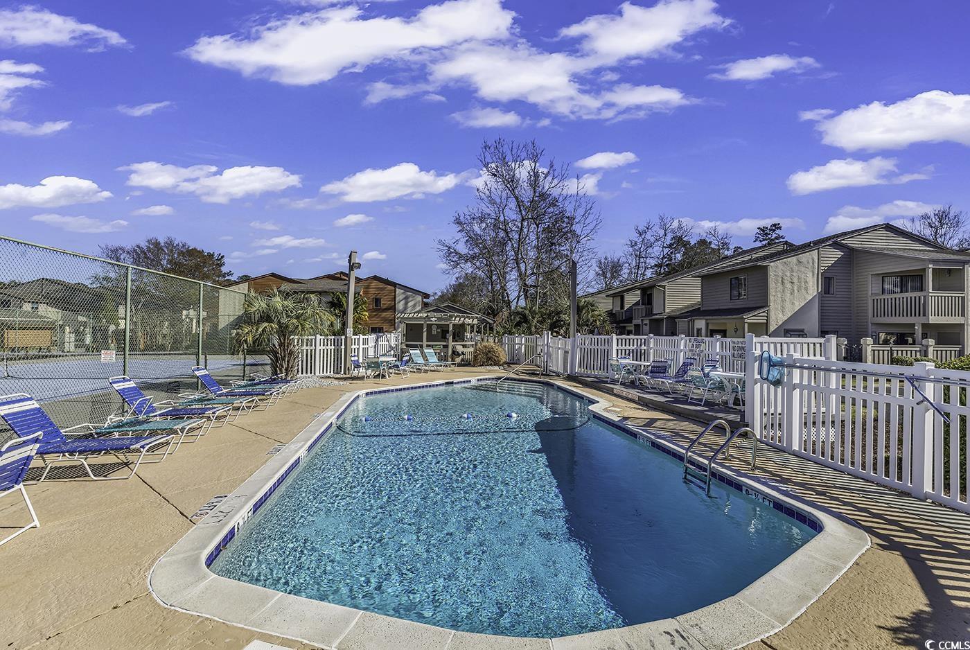 617 14th Ave. S Unit: 83