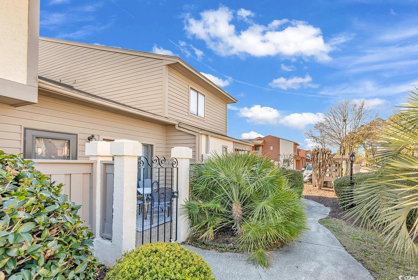 617 14th Ave. S Unit: 83