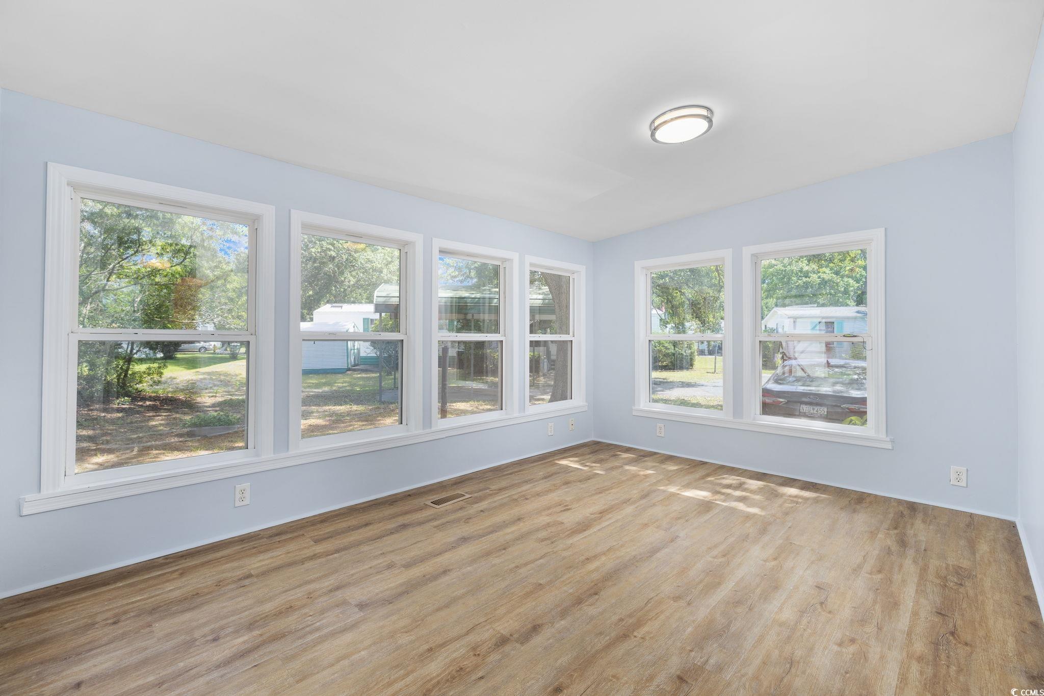 106 Village Ct.