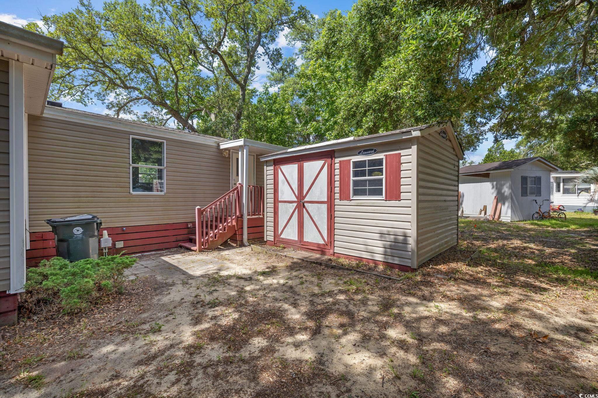106 Village Ct.