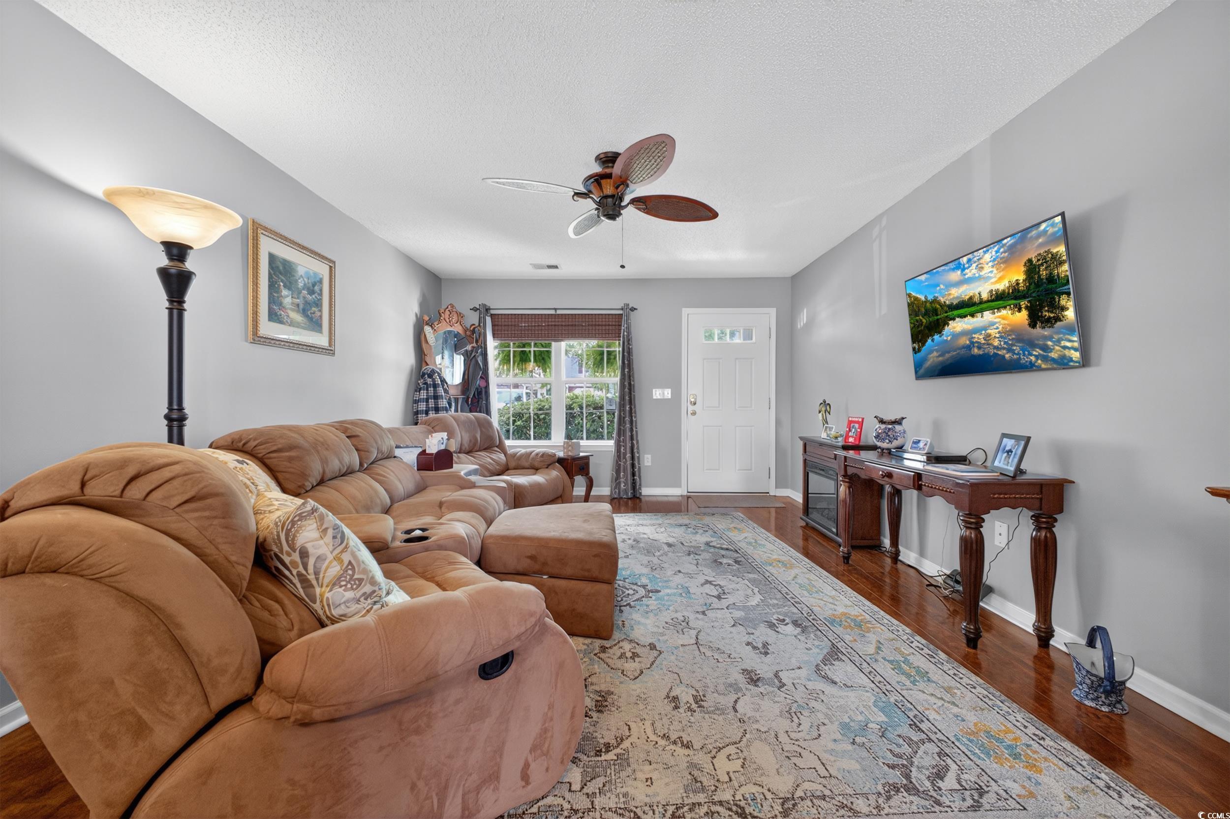 638 Riverward Dr. Unit: 638