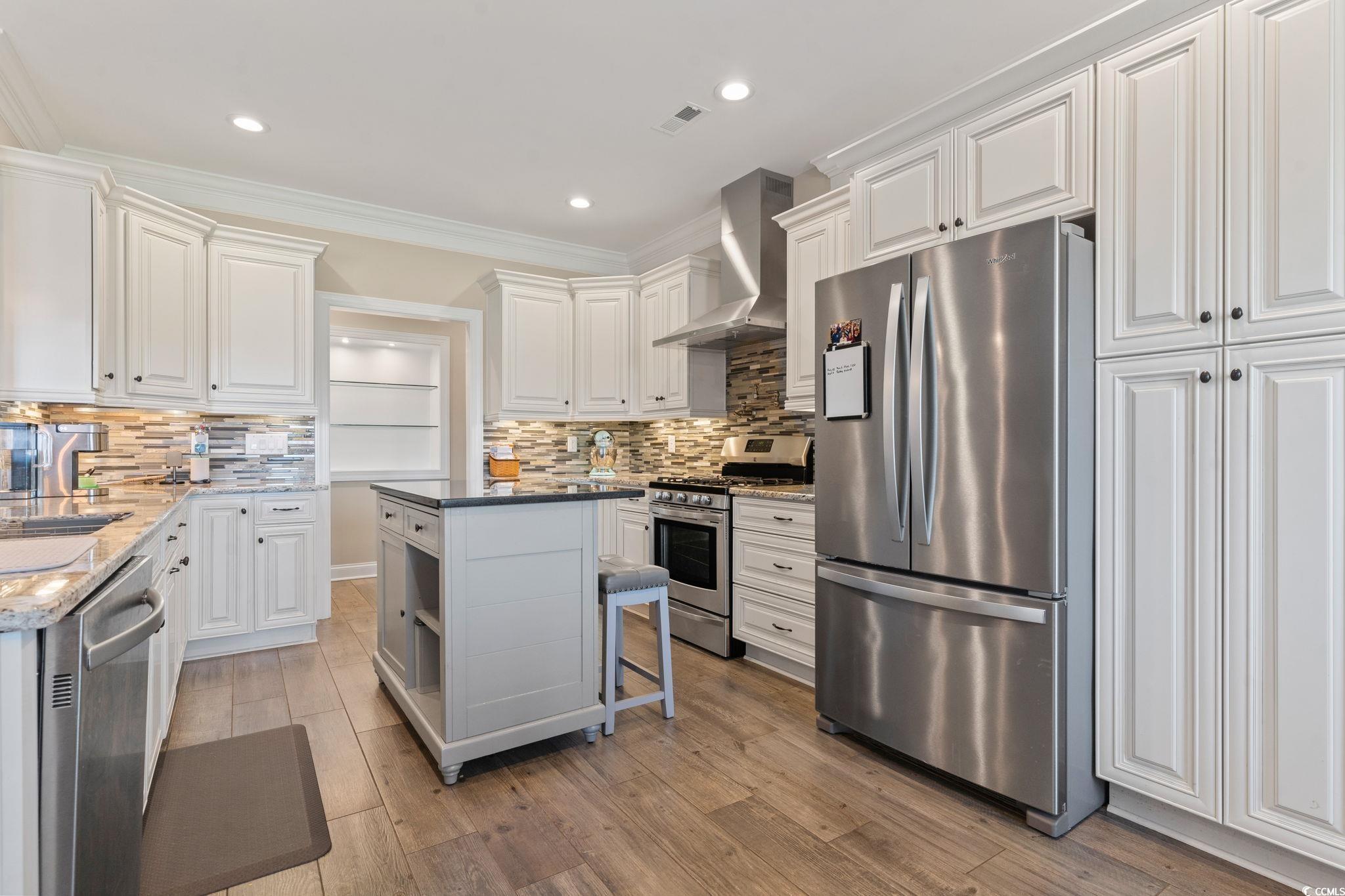8046 Wacobee Dr.