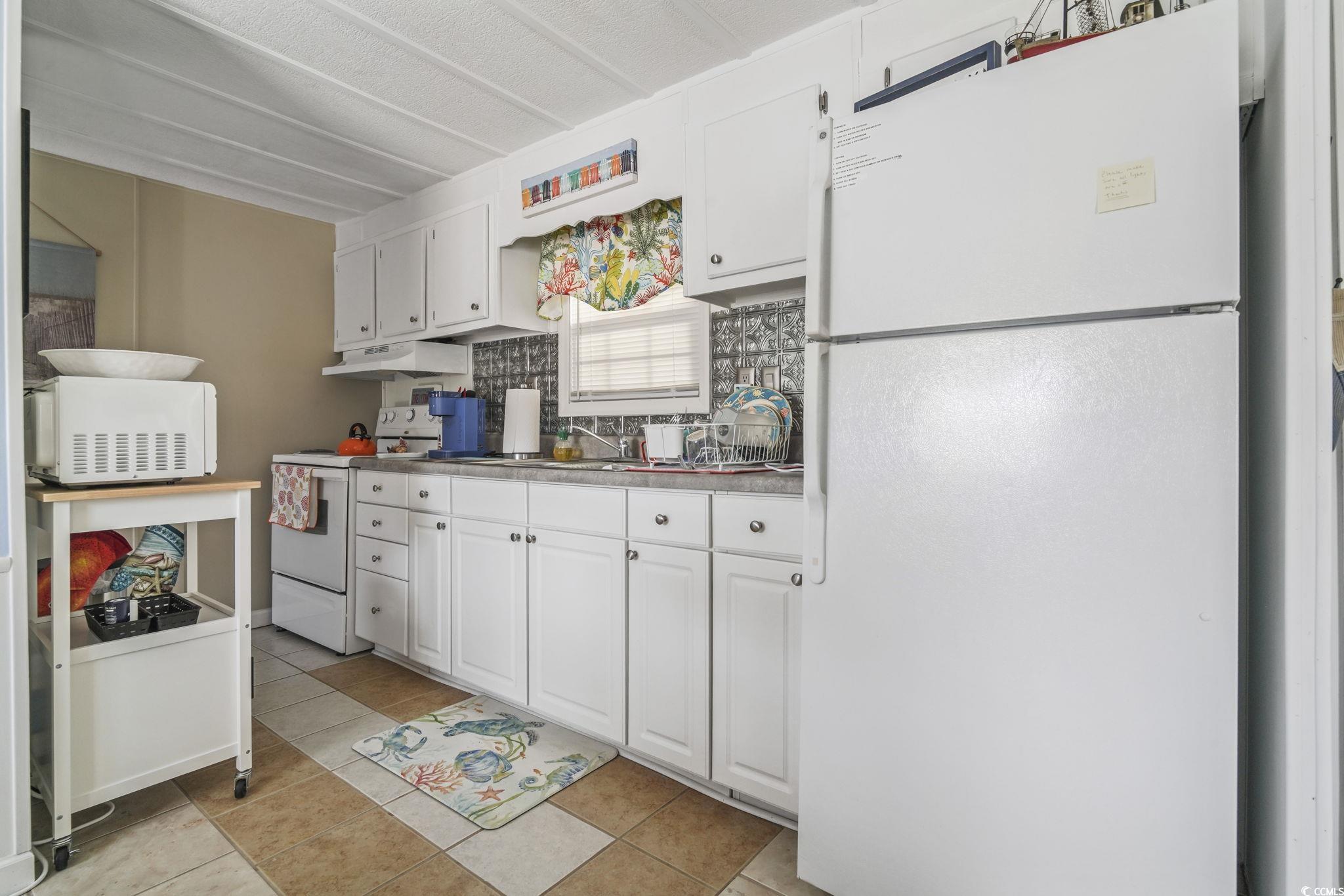 1504 Tams Dr.