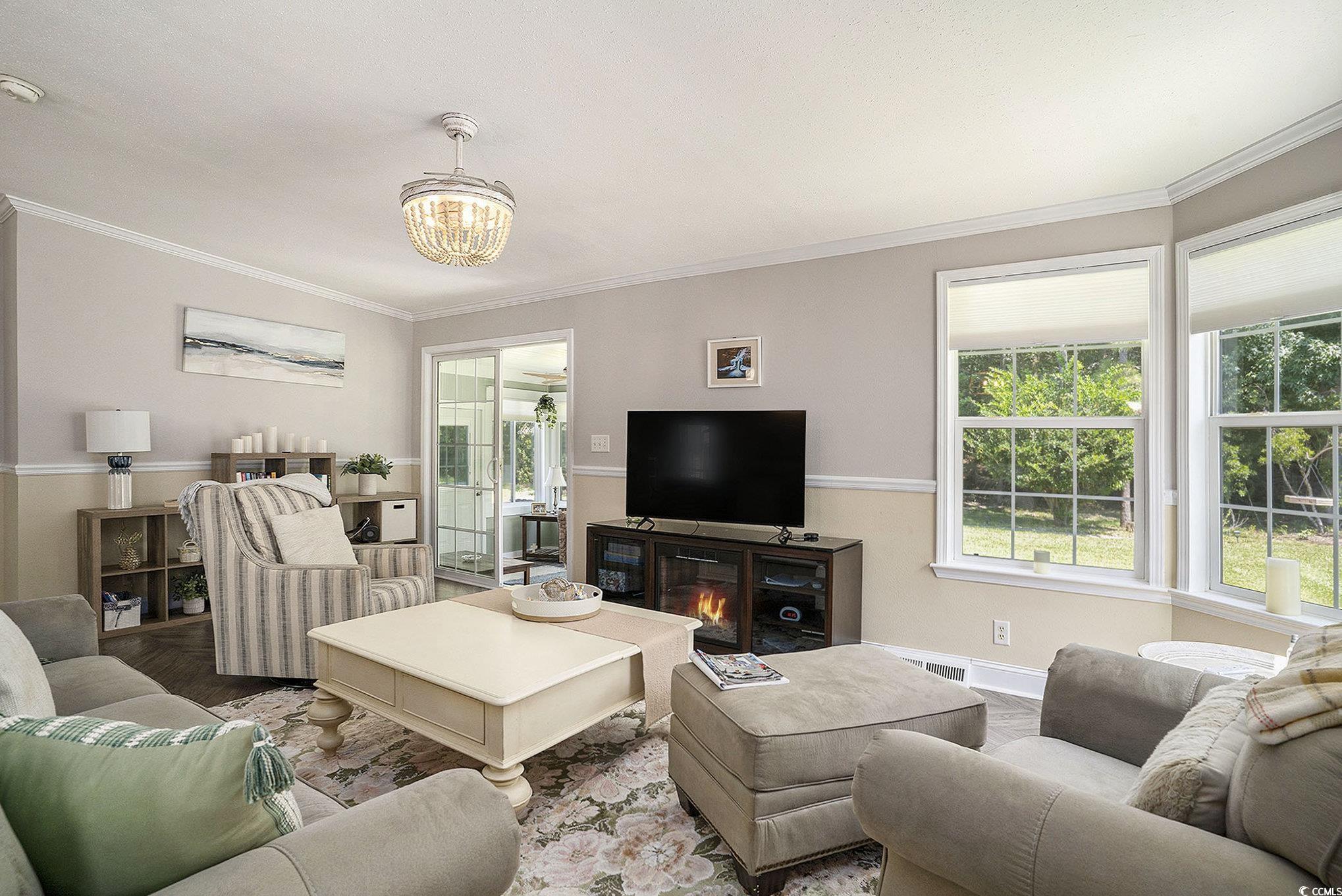 203 Lakeside Crossing Dr.