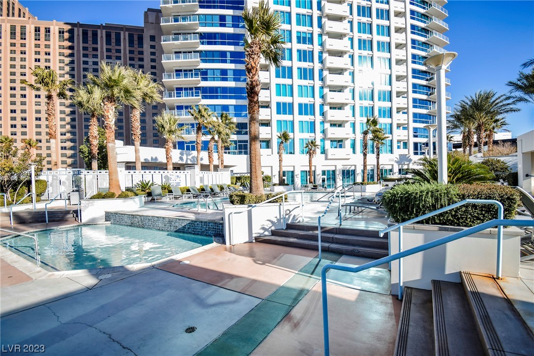 2700 Las Vegas Boulevard 1803