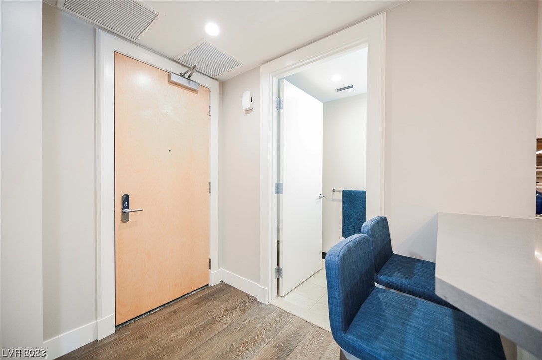 2700 Las Vegas Boulevard 1803