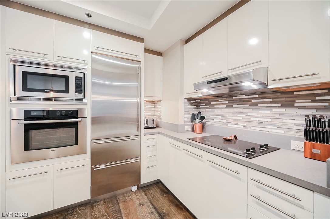 2700 Las Vegas Boulevard 1803