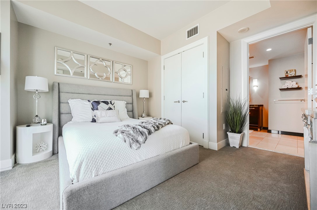 2700 Las Vegas Boulevard 1803