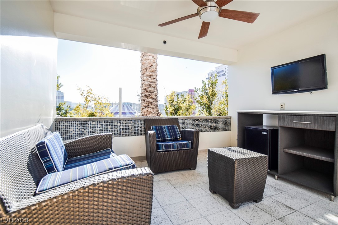 2700 Las Vegas Boulevard 1803
