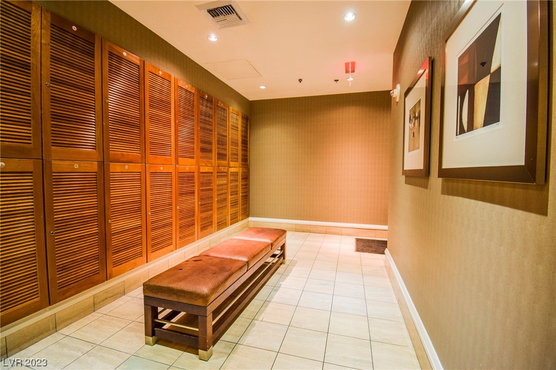 2700 Las Vegas Boulevard 1803
